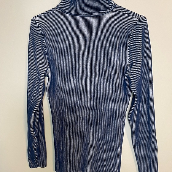 Alp N Rock Navy and Cream Striped Turtleneck Sweater Size Medium Mod Ski - Picture 6 of 9
